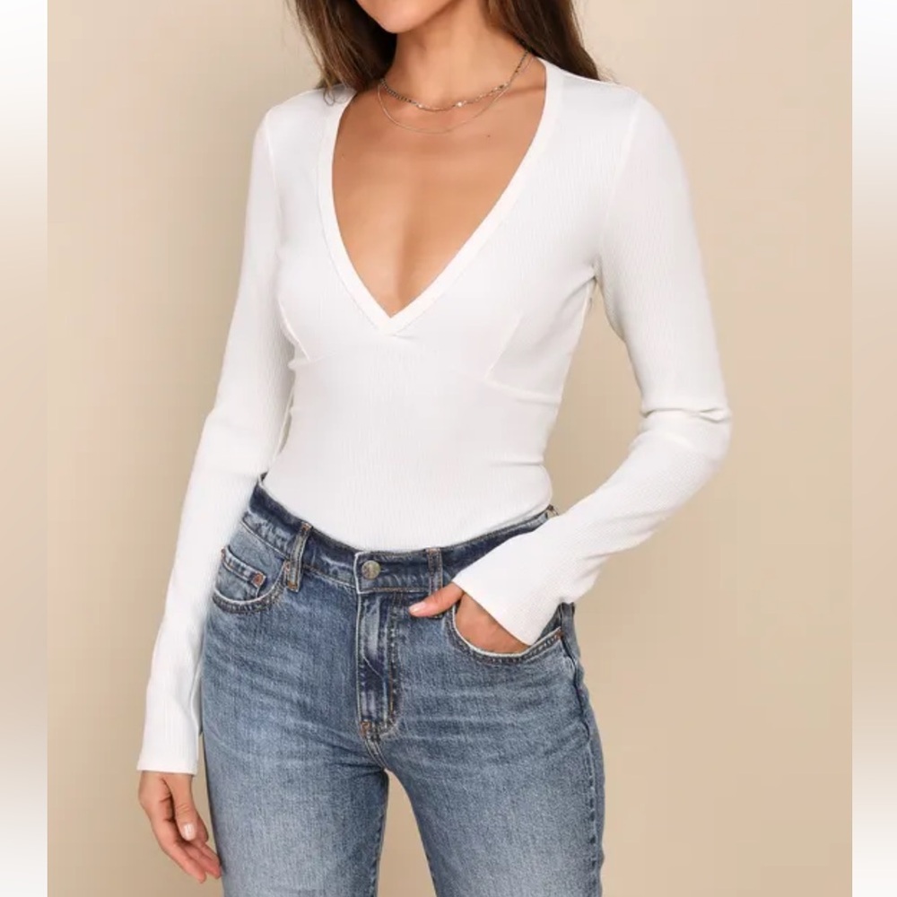 Lulu's Ivory Ribbed Long Sleeve Bodysuit NWT